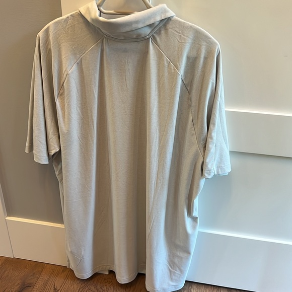 Adidas Golf Shirt - Picture 2 of 3